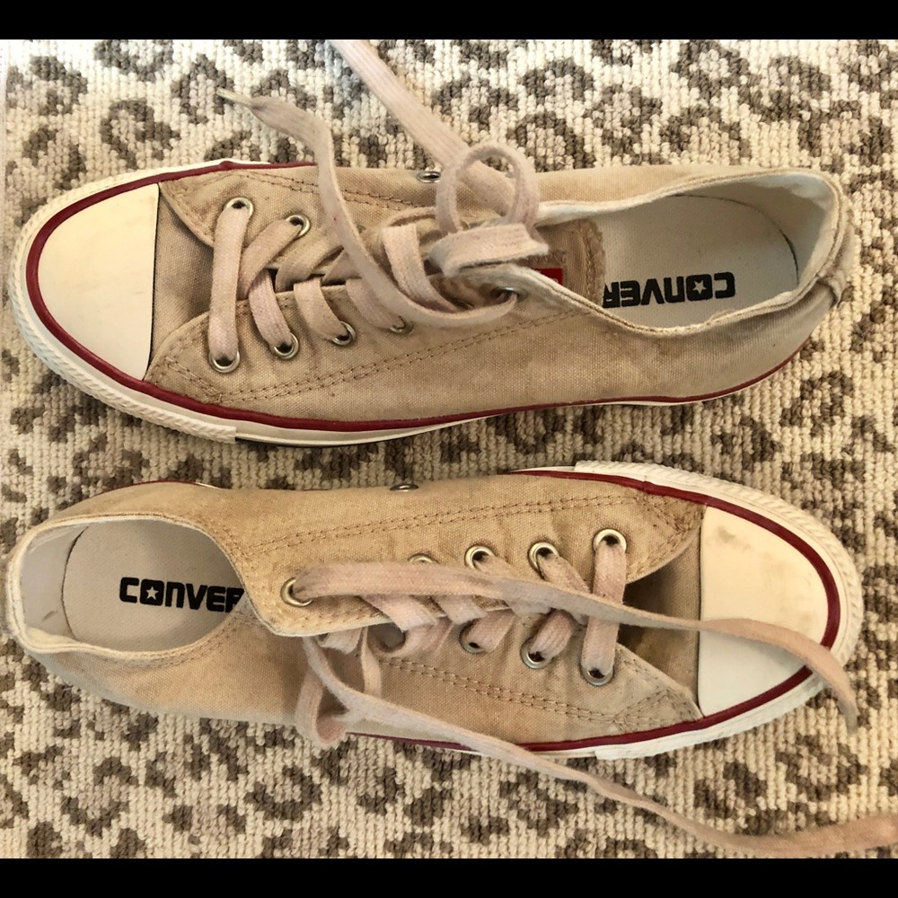 Women's Converse Chuck Taylor All star sneakers